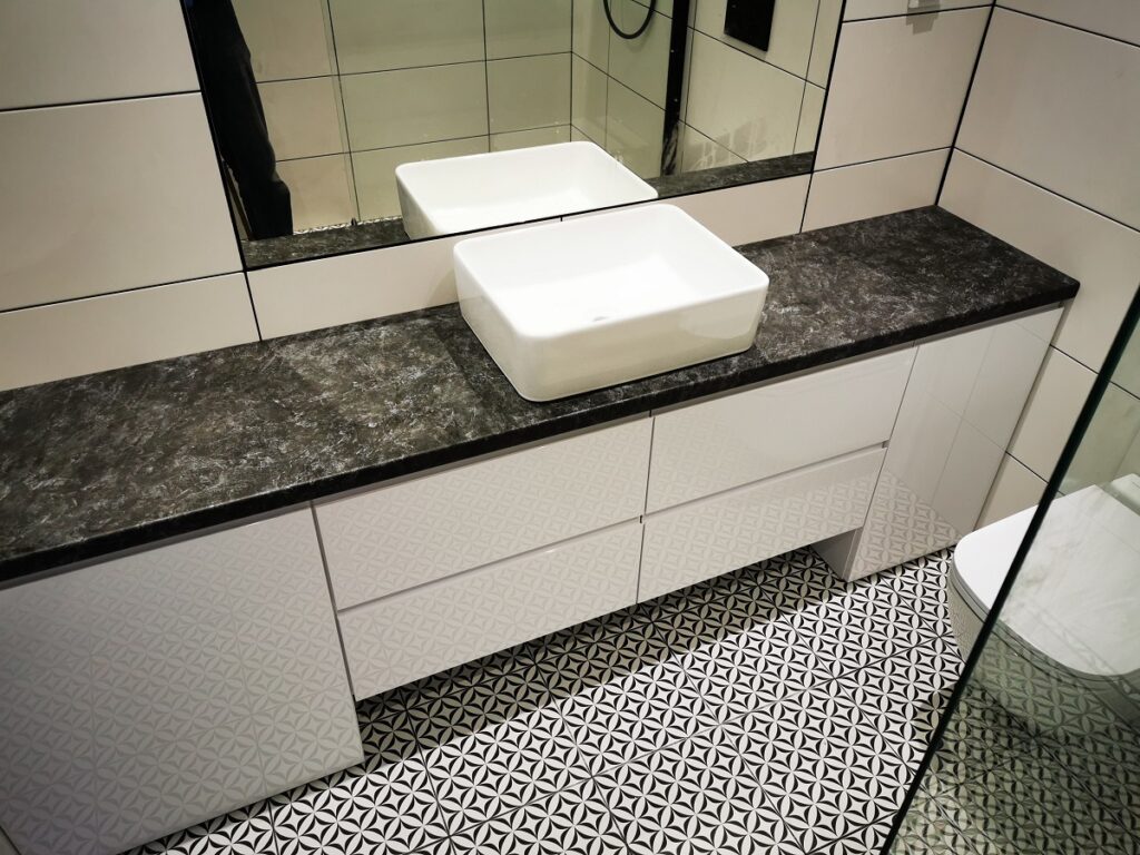 Meble łazienkowe na wymiar